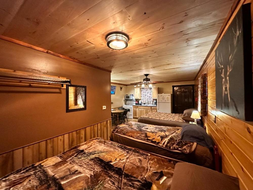 Best Bear Lodge & Campground Irons ภายนอก รูปภาพ
