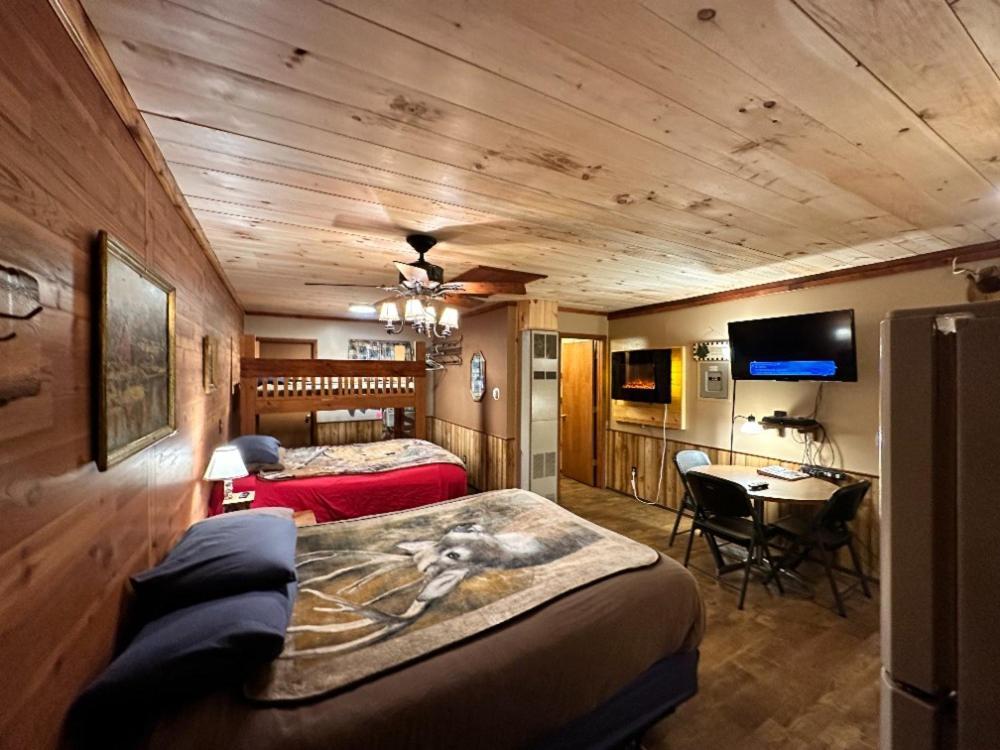 Best Bear Lodge & Campground Irons ภายนอก รูปภาพ