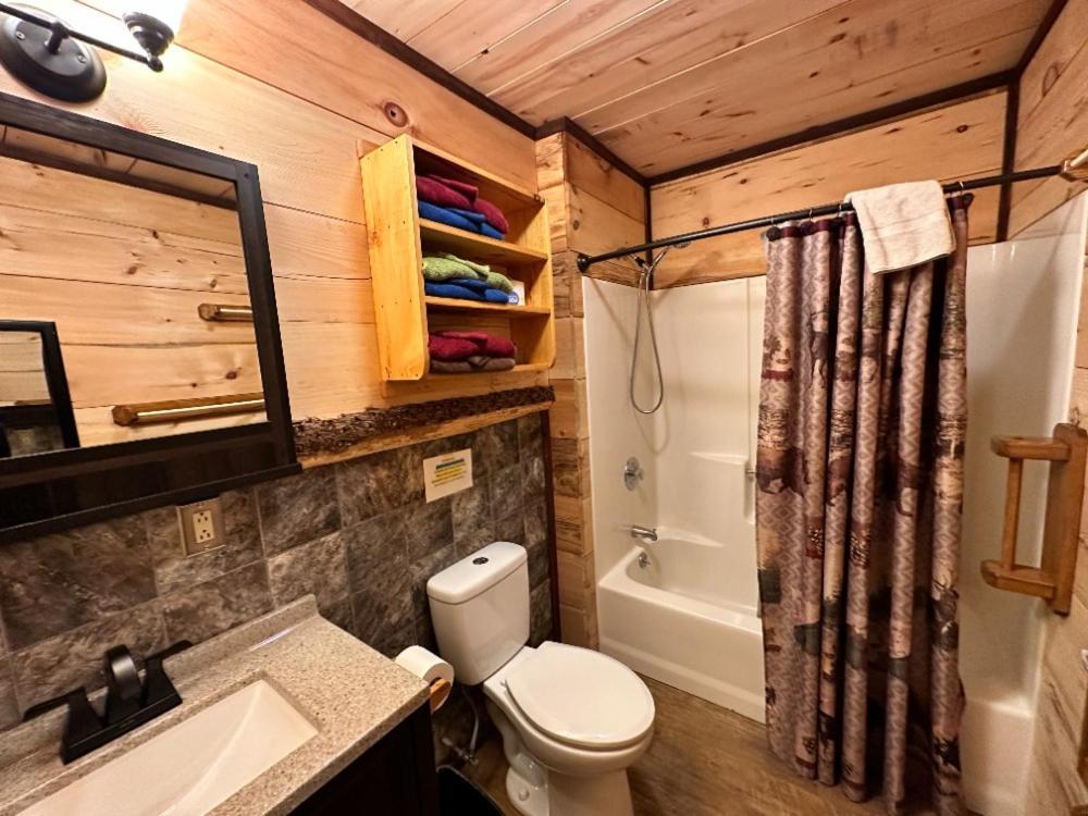 Best Bear Lodge & Campground Irons ภายนอก รูปภาพ
