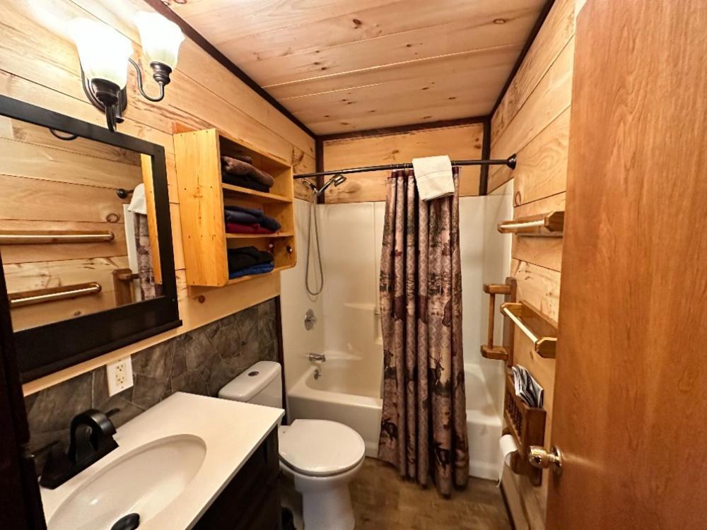 Best Bear Lodge & Campground Irons ภายนอก รูปภาพ