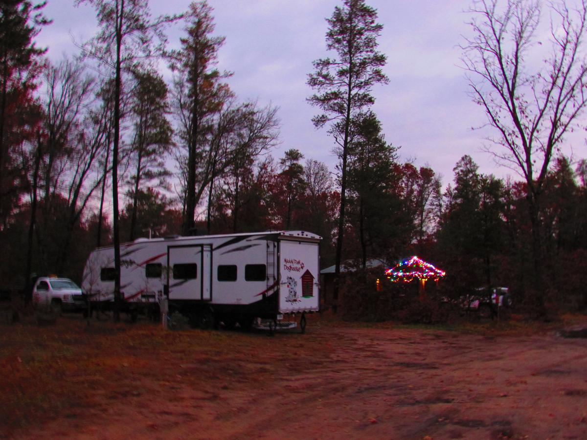 Best Bear Lodge & Campground Irons ภายนอก รูปภาพ