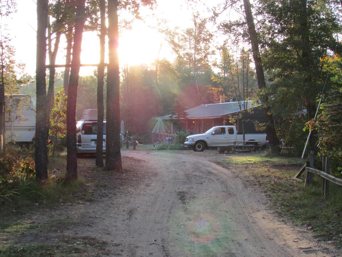 Best Bear Lodge & Campground Irons ภายนอก รูปภาพ