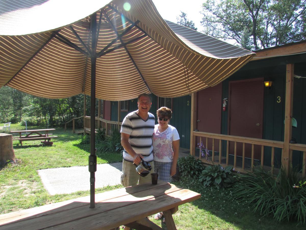 Best Bear Lodge & Campground Irons ภายนอก รูปภาพ