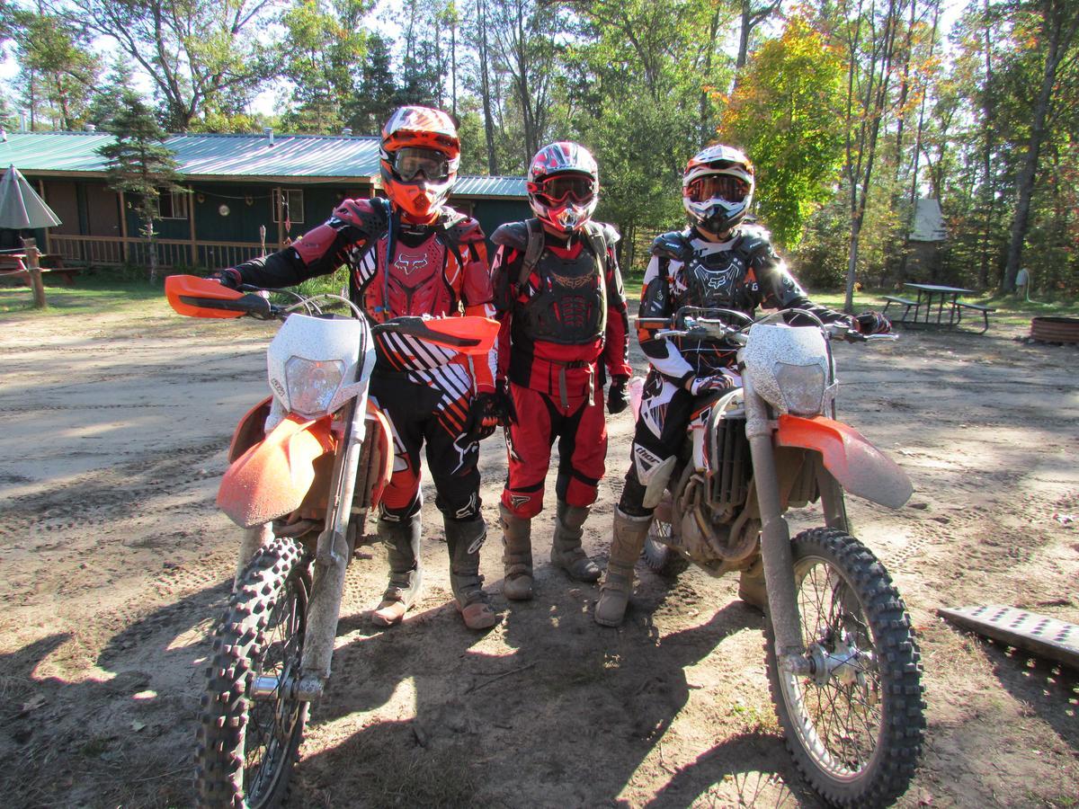Best Bear Lodge & Campground Irons ภายนอก รูปภาพ